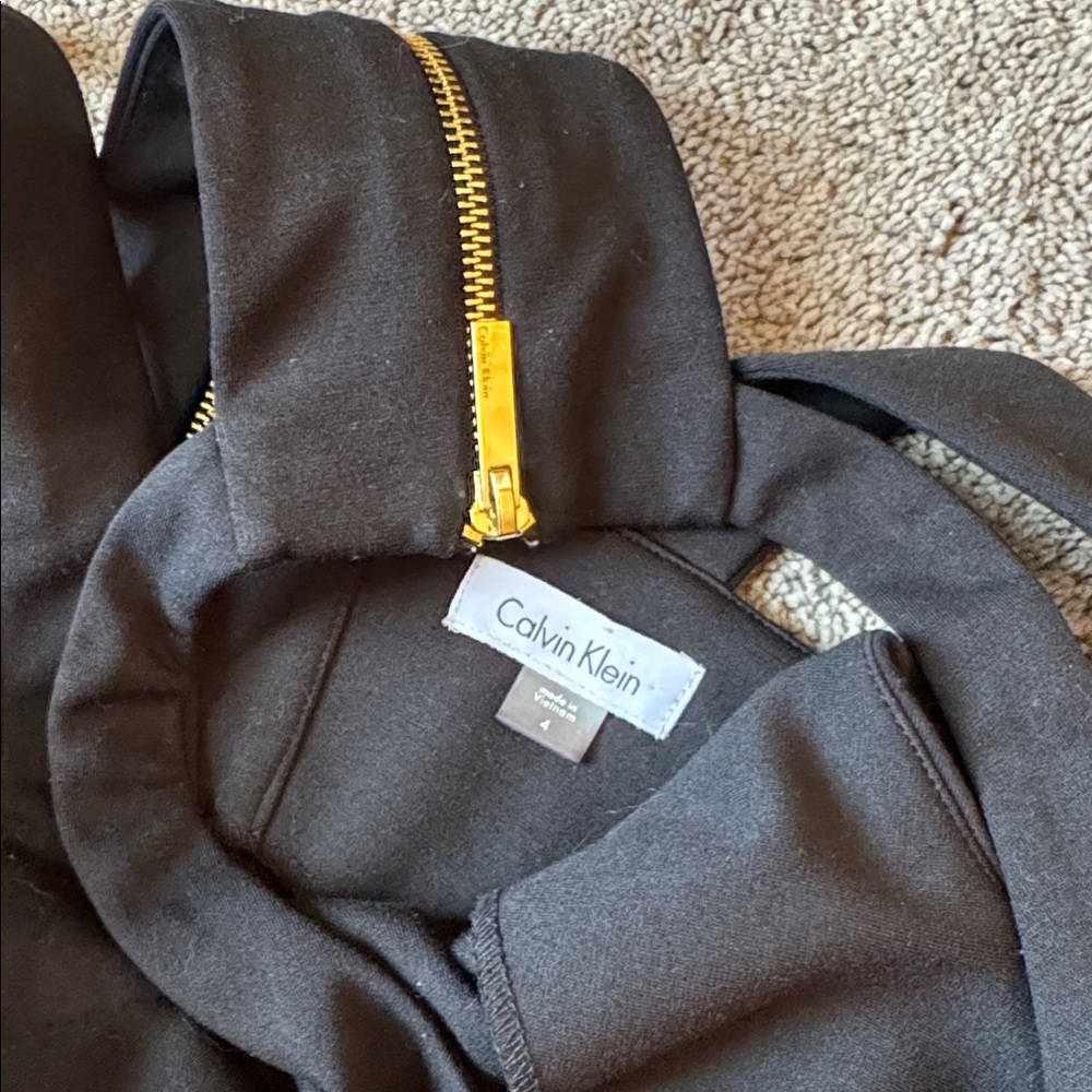 Calvin Klein Black Bodycon Dress Strappy Back Gold Zip Sleeveless SIZE 4 - Picture 3 of 6